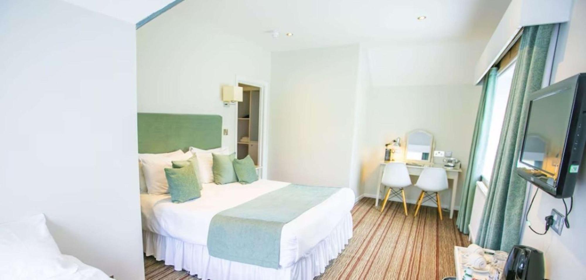 The Casa Hotel, Sure Hotel Collection By Best Western Yateley Exterior foto