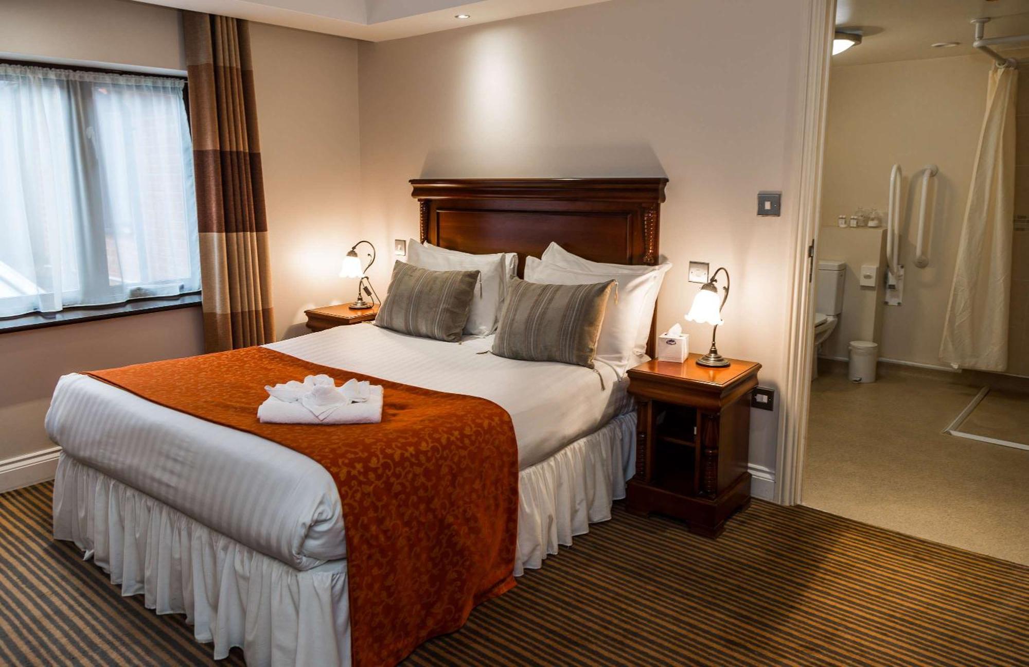 The Casa Hotel, Sure Hotel Collection By Best Western Yateley Exterior foto